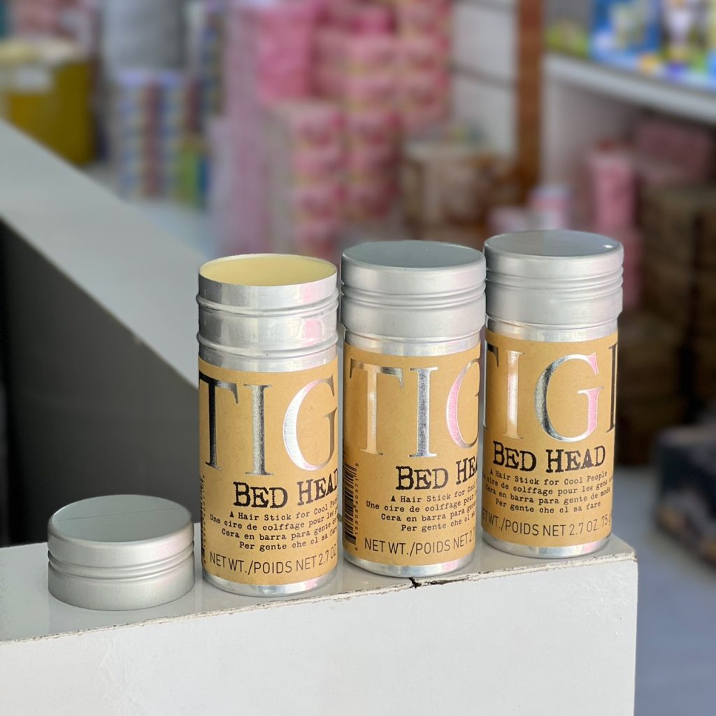 واکس و وزگیر مو تیجی آی Bed Head Hair Stick حجم ۷۵ گرم 2 واکس و وزگیر مو تیجی آی Bed Head Hair Stick حجم ۷۵ گرم